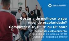 Sessão de esclarecimento no edifício da Junta de Freguesia de Ferreiró
